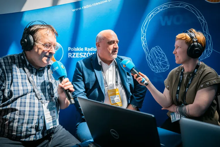 Technologie satelitarne i lotnicze. Podkarpacie może wzmacniać bezpieczeństwo kraju 1 - Polskie Radio Rzeszów Technologie satelitarne i lotnicze. Podkarpacie może wzmacniać bezpieczeństwo kraju