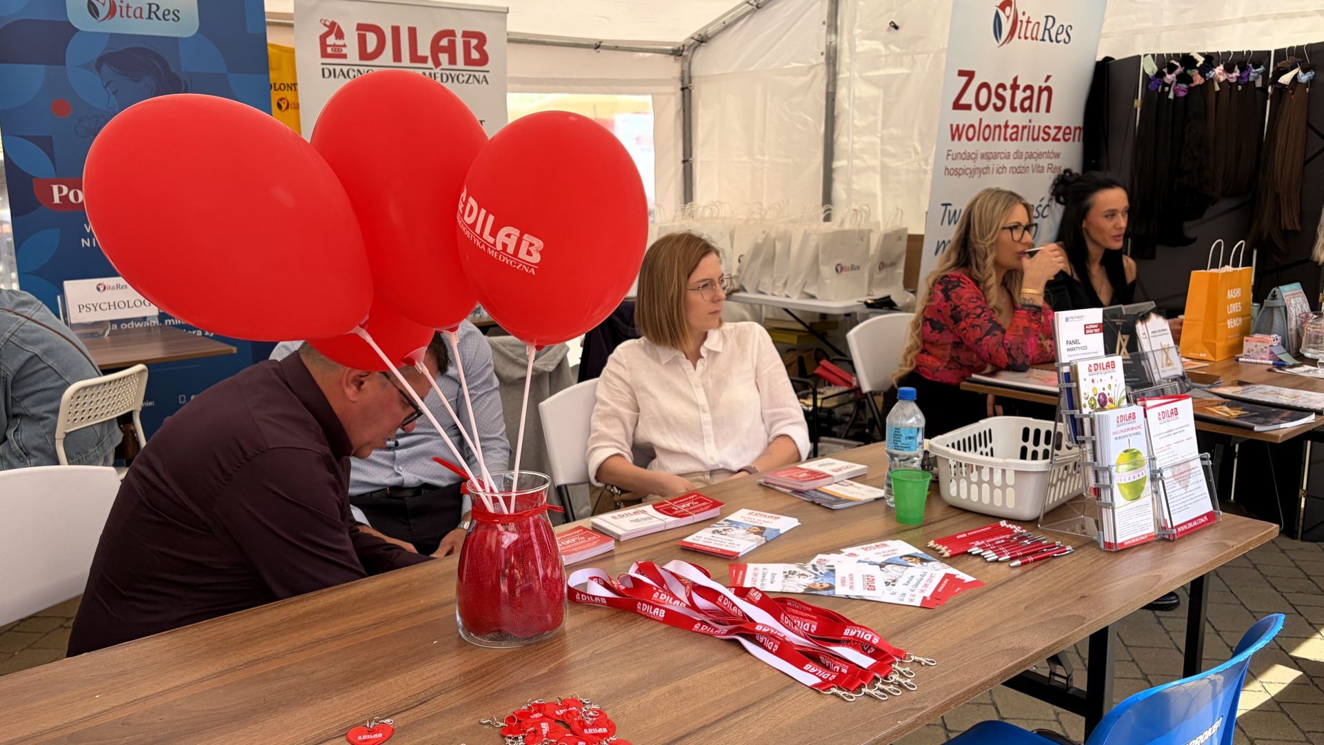 Piknik "Razem dla życia": Temat hospicjum i opieki paliatywnej w centrum Rzeszowa - Polskie Radio Rzeszów