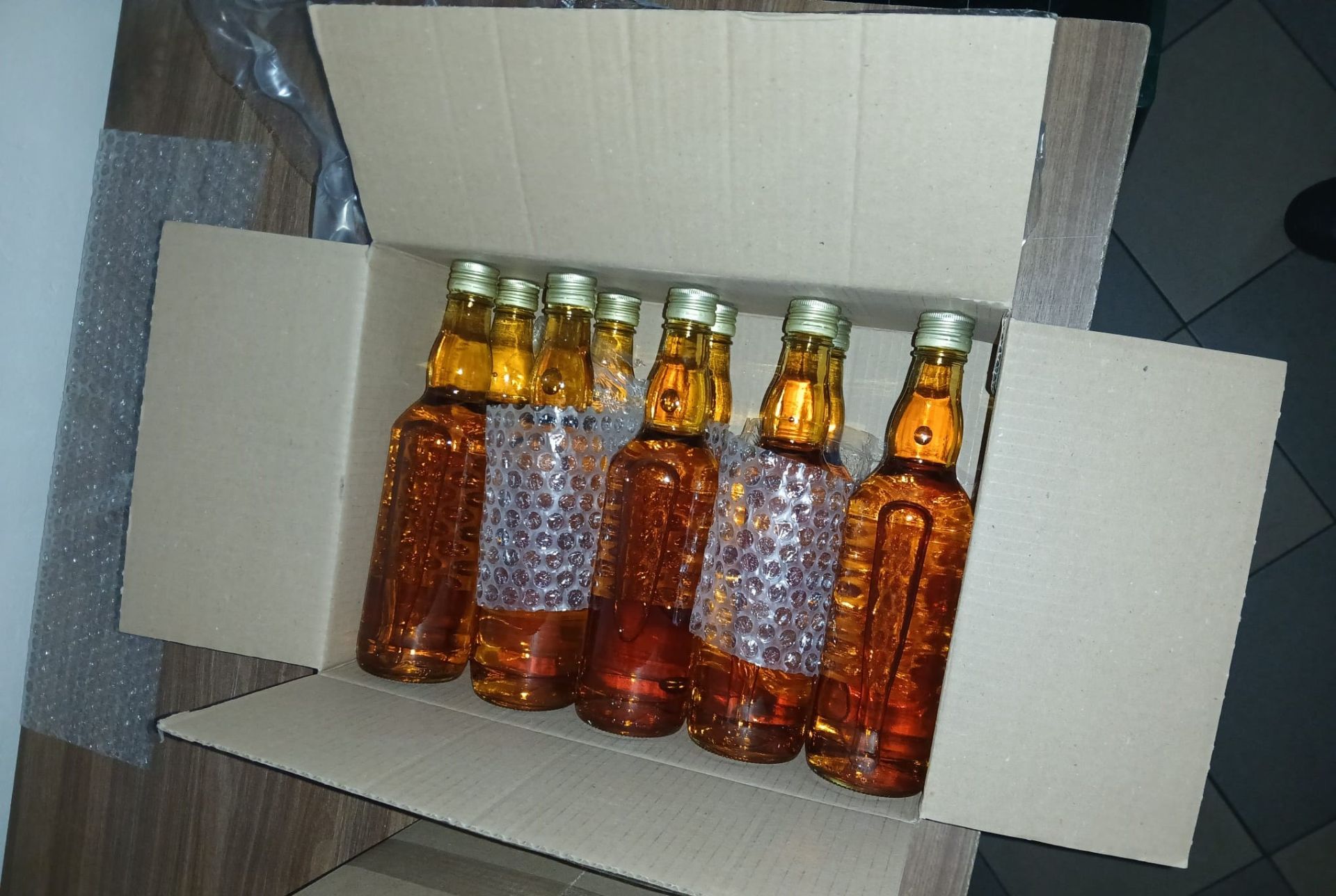 Ponad 630 litrów nielegalnego alkoholu. Podkarpacka KAS przejęła wyroby i sprzęt - Polskie Radio Rzeszów
