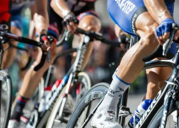 Utrudnienia na&nbsp;drogach między Przemyślem a&nbsp;Ustrzykami Dolnymi. Trwa Orlen Lang Team Race