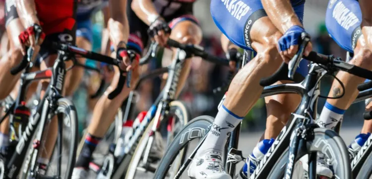 Utrudnienia na&nbsp;drogach między Przemyślem a&nbsp;Ustrzykami Dolnymi. Trwa Orlen Lang Team Race