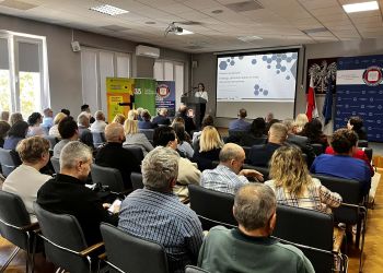 Siedzący tryb życia a&nbsp;zdrowie. Eksperci ZUS o&nbsp;zagrożeniach i&nbsp;profilaktyce