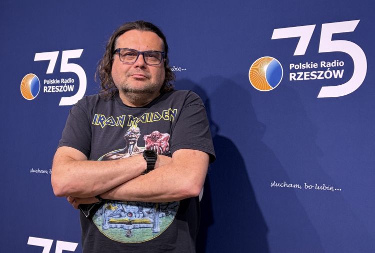 Światy literacki i&nbsp;filozoficzny Jerzego Ficowskiego. Rozmowa z&nbsp;Dariuszem Pado