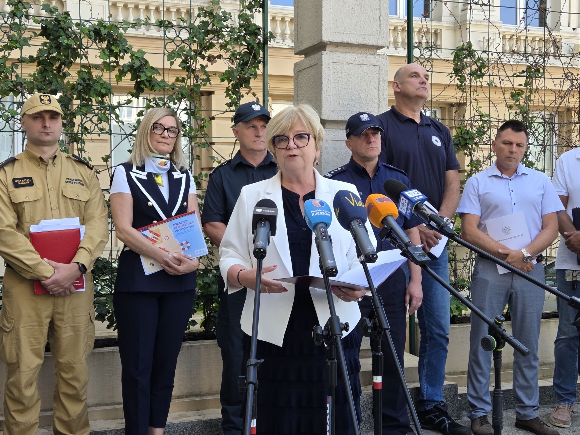 288 tys. uczniów rozpoczyna w sobotę letni odpoczynek. Służby zapowiadają kontrole 2 - Polskie Radio Rzeszów 288 tys. uczniów rozpoczyna w sobotę letni odpoczynek. Służby zapowiadają kontrole - Polskie Radio Rzeszów