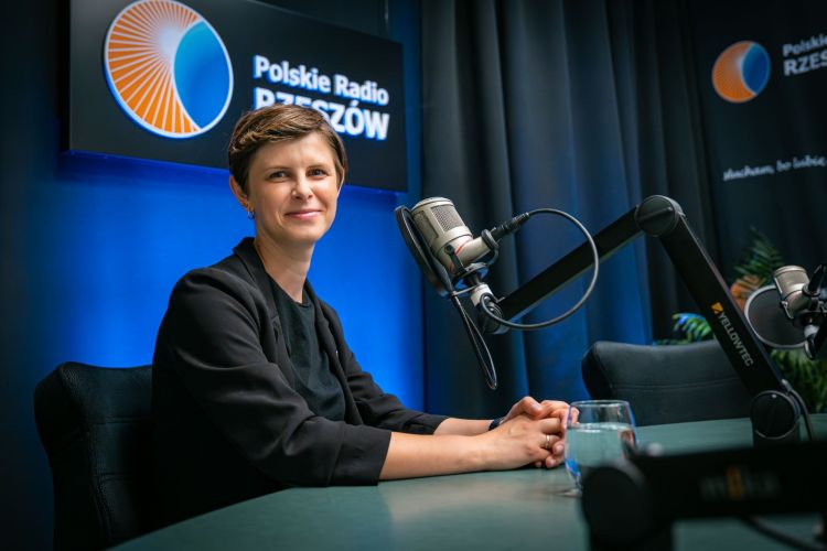 A. Wójcik: Cyberprzestępcy nasilają działania przed&nbsp;wakacjami