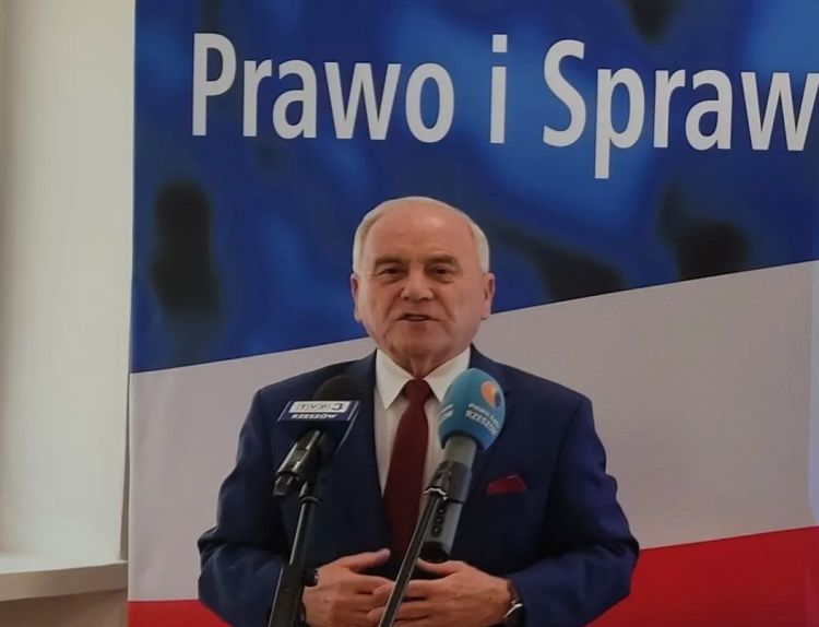 Andrzej Szlachta zawieszony w&nbsp;PiS po&nbsp;głosowaniu za&nbsp;absolutorium dla Fijołka