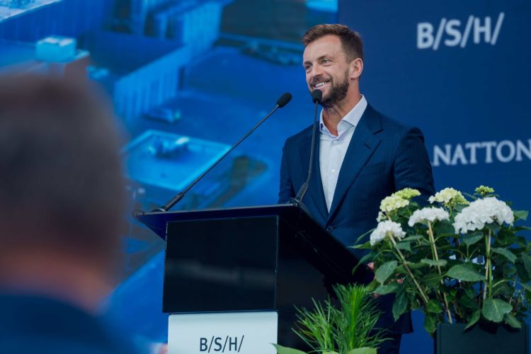 BSH rozwija produkcję na Podkarpaciu. Nowoczesna fabryka AGD 4 - Polskie Radio Rzeszów BSH rozwija produkcję na Podkarpaciu. Nowoczesna fabryka AGD - Polskie Radio Rzeszów