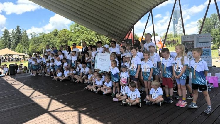 Bieg Kolorowej Skarpetki w Rzeszowie. Sport i pomoc dla potrzebujących 1 - Polskie Radio Rzeszów Bieg Kolorowej Skarpetki w Rzeszowie. Sport i pomoc dla potrzebujących