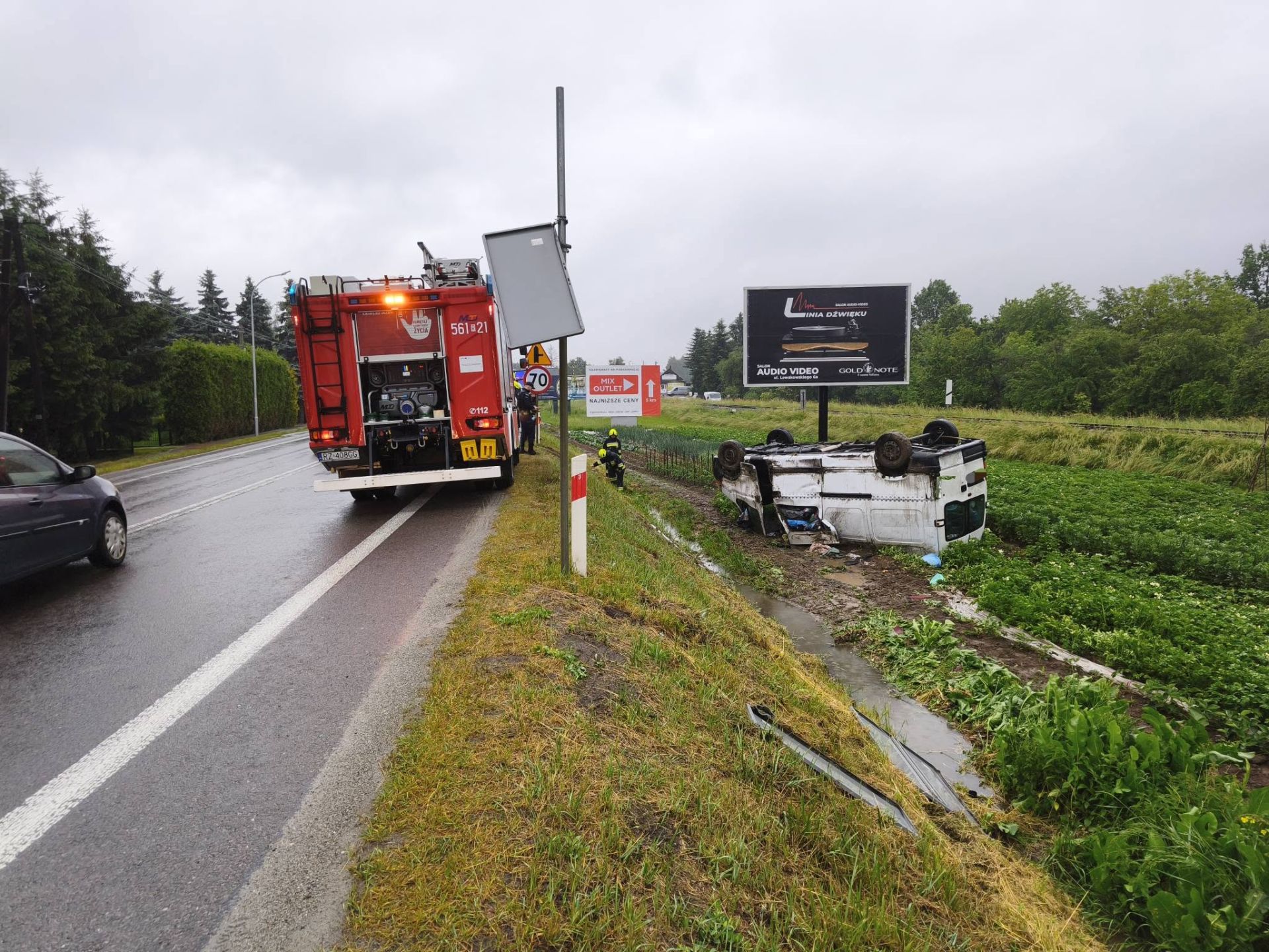 Dachowanie na DK19 i kolizja na A4. Poranne zdarzenia w regionie [AKTUALIZACJA] - Polskie Radio Rzeszów
