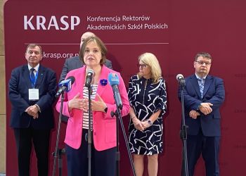 KRASP na Uniwersytecie Rzeszowskim. Ministerstwo stawia na jakość badań 6 - Polskie Radio Rzeszów KRASP na Uniwersytecie Rzeszowskim. Ministerstwo stawia na jakość badań
