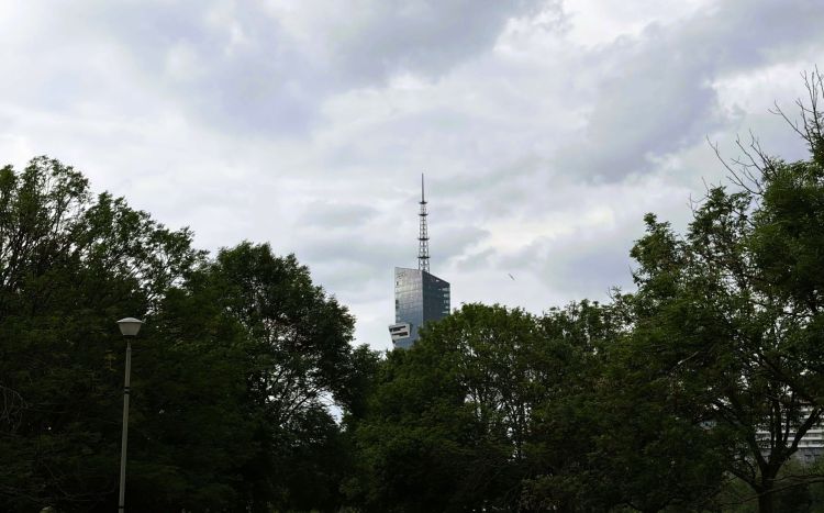 Ostrzeżenie przed&nbsp;burzami na&nbsp;Podkarpaciu. Alert dla 17 powiatów