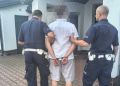 Pijany 20-latek uderzył w&nbsp;skarpę. Auto dachowało, kierowca poszedł do&nbsp;domu