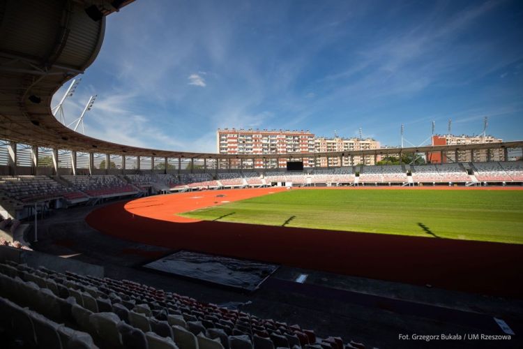 Podkarpackie Centrum Lekkiej Atletyki coraz bliżej otwarcia