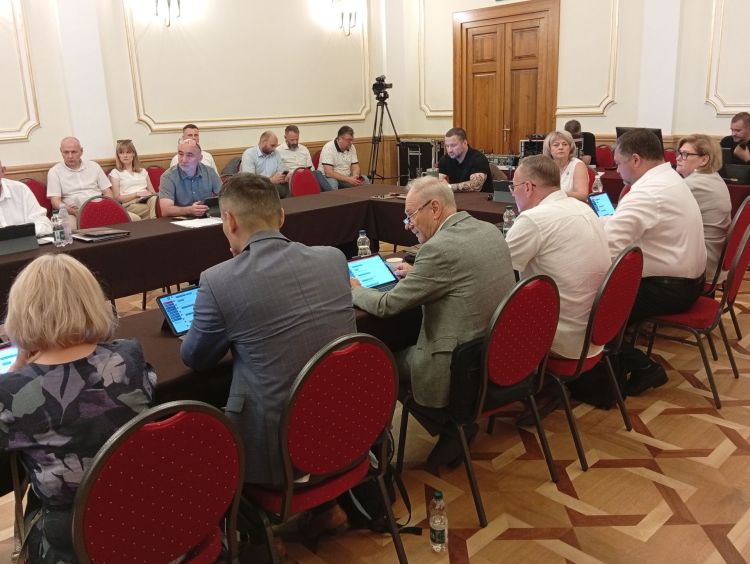 Prezydent Tarnobrzega z wotum zaufania i absolutorium - Polskie Radio Rzeszów