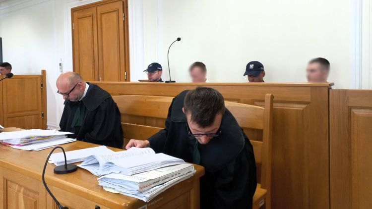 Proces odwoławczy w sprawie postrzelenia kobiety. Oskarżeni kwestionują wyrok 1 - Polskie Radio Rzeszów Proces odwoławczy w sprawie postrzelenia kobiety. Oskarżeni kwestionują wyrok
