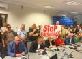 Protest przed&nbsp;starostwem w&nbsp;Mielcu. Mieszkańcy weszli na&nbsp;sesję o&nbsp;przyszłości szpitala [AKTUALIZACJA]