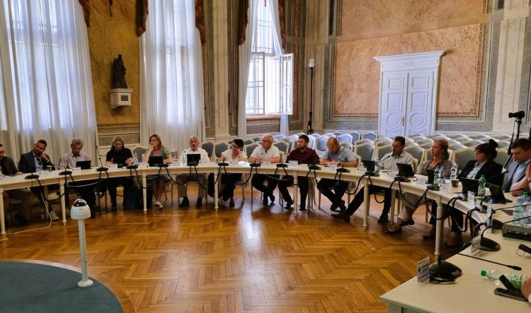 Sesja absolutoryjna w&nbsp;Przemyślu. Prezydent Wojciech Bakun otrzymał wotum zaufania