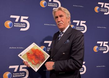 Szósty album z&nbsp;serii „Beksiński”. Kolejna odsłona niezwykłego świata wyobraźni