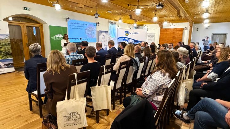 Wiśniowa: Konferencja o&nbsp;ochronie dziedzictwa kulturowego Podkarpacia