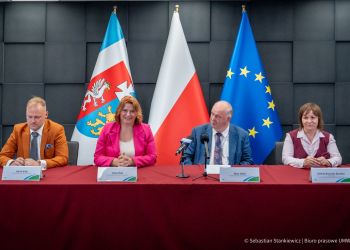 400 tysięcy złotych na&nbsp;aktywizację seniorów na&nbsp;Podkarpaciu