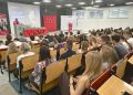 „Otwarta Uczelnia” i&nbsp;cyberbezpieczeństwo. Wiceminister nauki i&nbsp;szkolnictwa odwiedziła WSIiZ w&nbsp;Rzeszowie