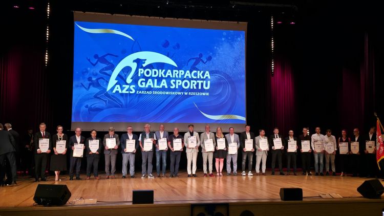 Podkarpacka Gala Sportu AZS w Rzeszowie. Nagrody dla najlepszych 1 - Polskie Radio Rzeszów Podkarpacka Gala Sportu AZS w Rzeszowie. Nagrody dla najlepszych