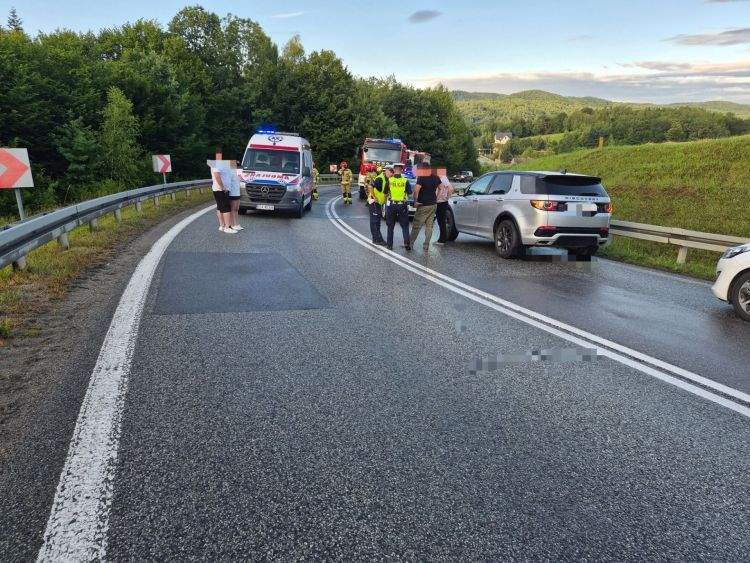 Zablokowane drogi w&nbsp;regionie. Utrudnienia w&nbsp;Jasienicy Rosielnej i&nbsp;Bajdach [AKTUALIZACJA]