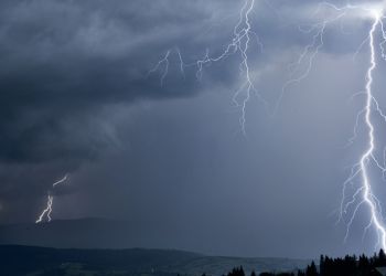 Burze przejdą przez&nbsp;Podkarpacie. IMGW wydał alerty dla całego regionu