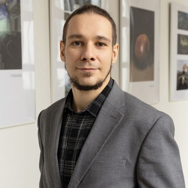Dr Mikołaj Birek stworzy oniryczny portret Rzeszowa. Projekt „Drogi i dróżki” ze Stypendium Twórczym Miasta Rzeszowa 2 - Polskie Radio Rzeszów Dr Mikołaj Birek stworzy oniryczny portret Rzeszowa. Projekt „Drogi i dróżki” ze Stypendium Twórczym Miasta Rzeszowa - Polskie Radio Rzeszów