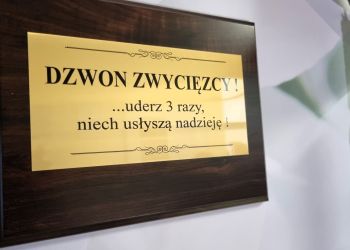 Dzwon Zwycięstwa w Szpitalu Wojewódzkim im. św. Ojca Pio w Przemyślu 2 - Polskie Radio Rzeszów Dzwon Zwycięstwa w Szpitalu Wojewódzkim im. św. Ojca Pio w Przemyślu