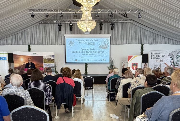 Festiwal Dziedzictwa Kresów. Trwa Ogólnopolskie Spotkanie Środowisk Kresowych 1 - Polskie Radio Rzeszów Festiwal Dziedzictwa Kresów. Trwa Ogólnopolskie Spotkanie Środowisk Kresowych