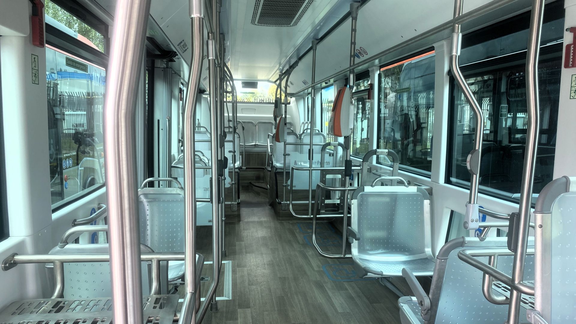 MPK Rzeszów testuje nowoczesny autobus Irizar ieTram 12 - Polskie Radio Rzeszów