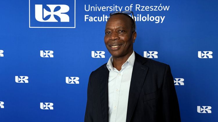 Podkarpacie zagranicznym okiem. Odcinek 3: Joseph Ohimor z Nigerii 1 - Polskie Radio Rzeszów Podkarpacie zagranicznym okiem. Odcinek 3: Joseph Ohimor z Nigerii