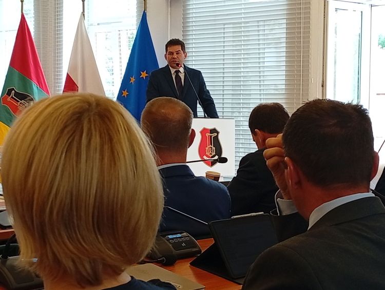 Prezydent Stalowej Woli zapowiada remont bloku przy ulicy Rozwadowskiej 37 1 - Polskie Radio Rzeszów Prezydent Stalowej Woli zapowiada remont bloku przy ulicy Rozwadowskiej 37