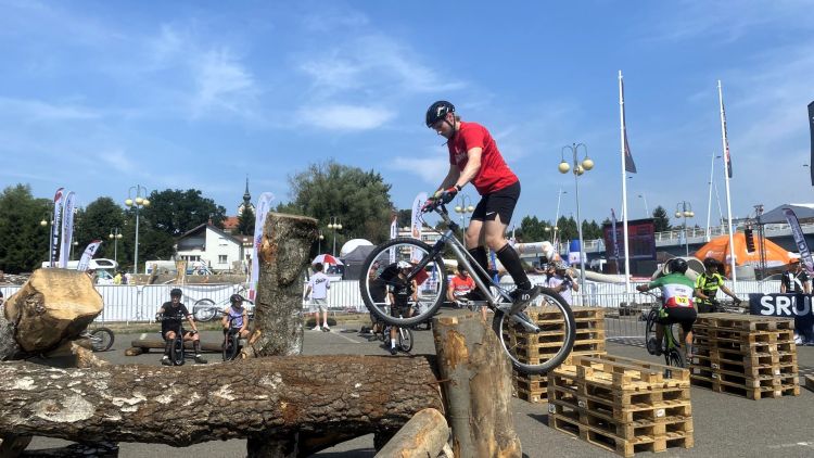 Puchar Świata w&nbsp;trialu rowerowym w&nbsp;Rzeszowie. Ekstremalne zmagania przy Podpromiu