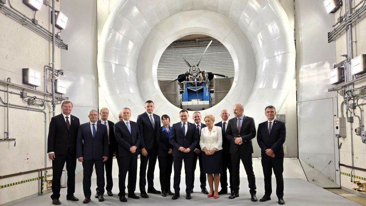 Rada Przemysłu Lotniczego wesprze firmy z Podkarpacia. Region skupia 90 procent branży 1 - Polskie Radio Rzeszów Rada Przemysłu Lotniczego wesprze firmy z Podkarpacia. Region skupia 90 procent branży