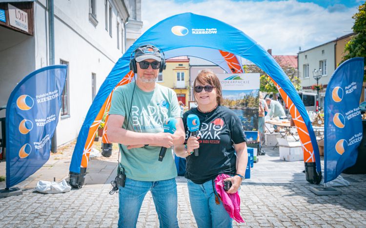 Radio Biwak odwiedziło Duklę. Dni Dukli, konkursy i&nbsp;letnie atrakcje