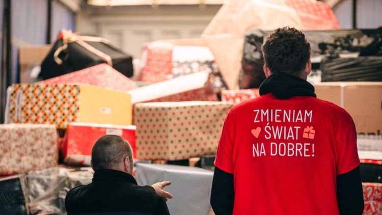 Rozpoczął się nabór wolontariuszy do Szlachetnej Paczki 1 - Polskie Radio Rzeszów Rozpoczął się nabór wolontariuszy do Szlachetnej Paczki