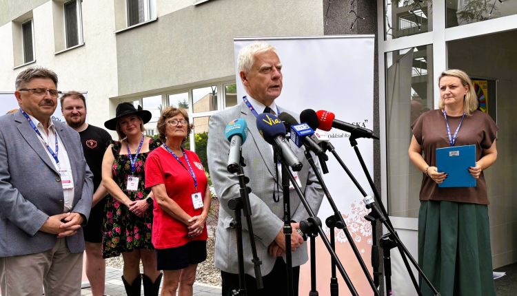 Polonijne zespoły z&nbsp;ośmiu krajów w&nbsp;Rzeszowie. Rusza jubileuszowy festiwal