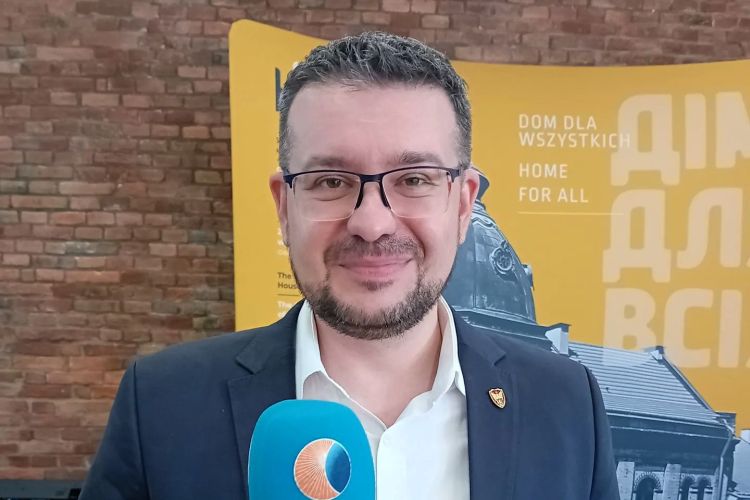 Szef ukraińskiego IPN: Ekshumacje są dowodem uznania tragedii wołyńskiej 1 - Polskie Radio Rzeszów Szef ukraińskiego IPN: Ekshumacje są dowodem uznania tragedii wołyńskiej