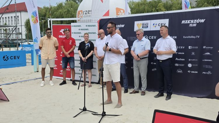 Volleyball World Beach Pro Tour Futures w Rzeszowie. Międzynarodowy turniej siatkówki plażowej od czwartku 4 - Polskie Radio Rzeszów Volleyball World Beach Pro Tour Futures w Rzeszowie. Międzynarodowy turniej siatkówki plażowej od czwartku - Polskie Radio Rzeszów