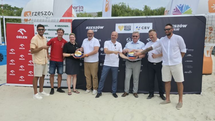 Volleyball World Beach Pro Tour Futures w Rzeszowie. Międzynarodowy turniej siatkówki plażowej od czwartku 1 - Polskie Radio Rzeszów Volleyball World Beach Pro Tour Futures w Rzeszowie. Międzynarodowy turniej siatkówki plażowej od czwartku
