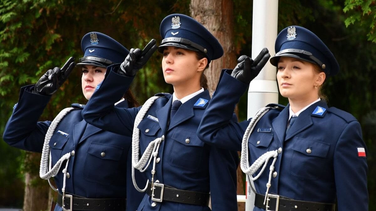 W Rzeszowie uczczono pamięć poległych policjantów 4 - Polskie Radio Rzeszów W Rzeszowie uczczono pamięć poległych policjantów - Polskie Radio Rzeszów