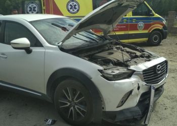Zderzenie dwóch aut w Hłudnie. Na drodze gminnej ruch wahadłowy 6 - Polskie Radio Rzeszów Zderzenie dwóch aut w Hłudnie. Na drodze gminnej ruch wahadłowy