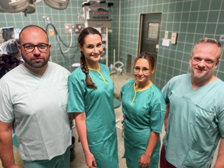 Robotyczne operacje ortopedyczne w Tarnobrzegu. Pierwsze takie zabiegi na Podkarpaciu 1 - Polskie Radio Rzeszów Robotyczne operacje ortopedyczne w Tarnobrzegu. Pierwsze takie zabiegi na Podkarpaciu