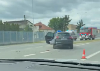 Tragiczny wypadek na&nbsp;al.&nbsp;Sikorskiego w&nbsp;Rzeszowie. Nie&nbsp;żyje motocyklista [AKTUALIZACJA]