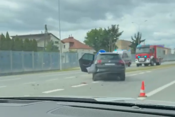 Tragiczny wypadek na&nbsp;al.&nbsp;Sikorskiego w&nbsp;Rzeszowie. Nie&nbsp;żyje motocyklista [AKTUALIZACJA]