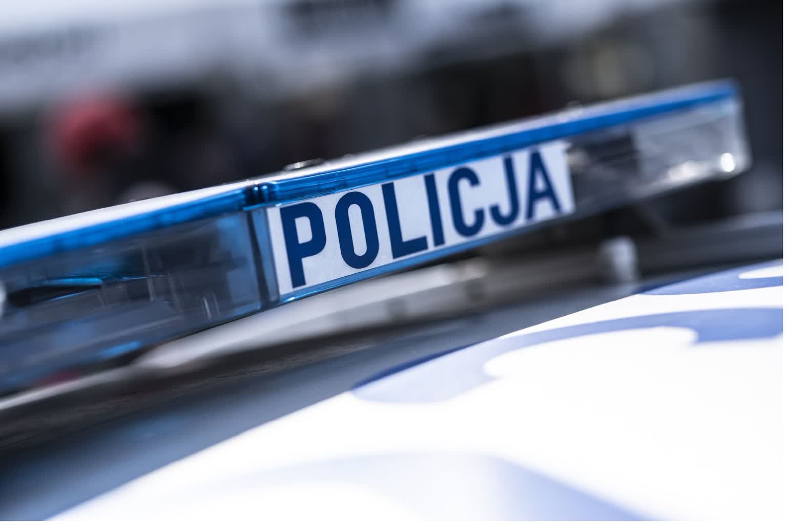 Śmigłowiec zerwał sieć energetyczną w Tarnobrzegu. Policja szuka pilota - Polskie Radio Rzeszów