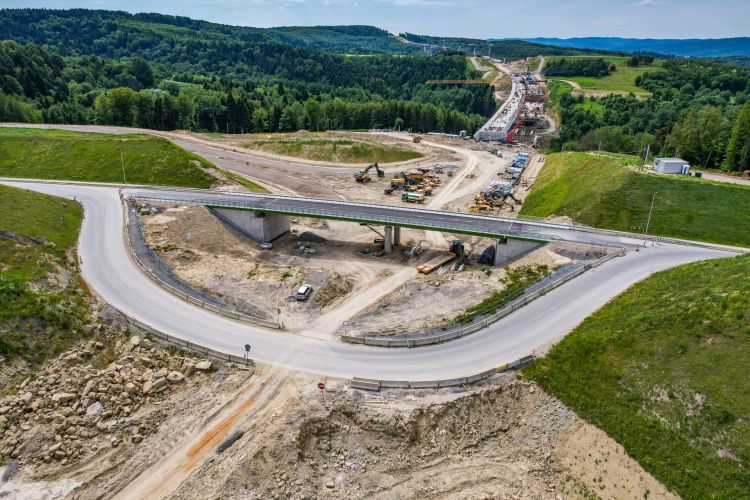 Nowy wiadukt na&nbsp;S19 Babica–Jawornik. Kierowcy pojadą bez&nbsp;objazdu