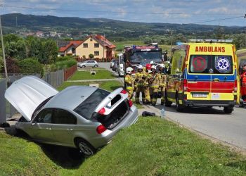 Wypadek i&nbsp;kolizje na&nbsp;podkarpackich drogach. Dwie osoby poszkodowane